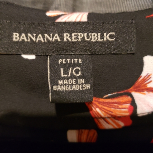 BANANA REPUBLIC 🍒 Cherry Blossom Blouse - Picture 5 of 5